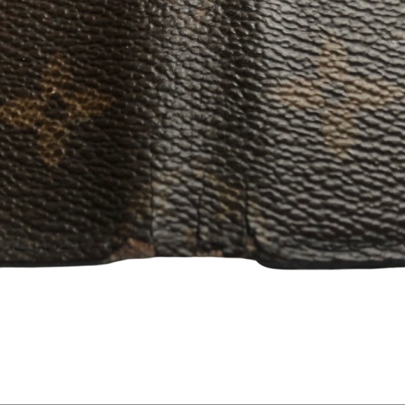 Louis Vuitton iPhone 8 Case with Fold Over Wallet - Picture 5 of 12